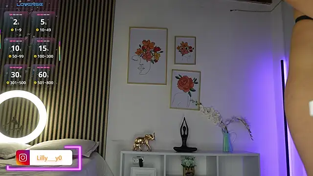 LillyDolls23 online show from 2, 10, 2025