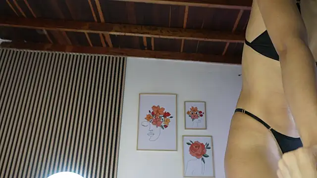 LillyDolls23 online show from 6, 1, 2026