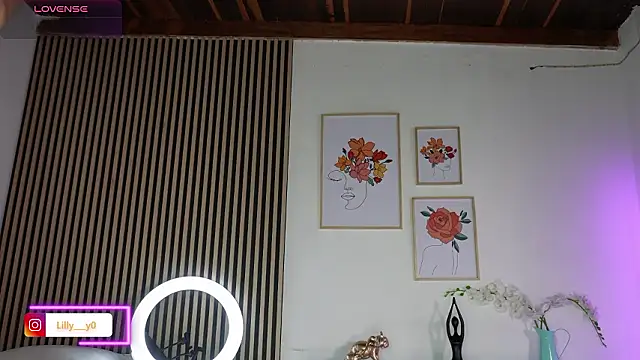 LillyDolls23 online show from 3, 2, 2026