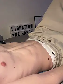 secret dream415 online show from 10, 2, 2026