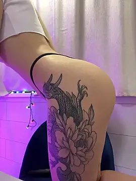 Snapshot of Lunalikaiya chatting on 15, 12, 2025 Lunalikaiya online show from 15, 12, 2025