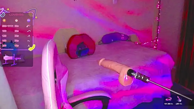 kim saenz20 online show from 17, 10, 2025