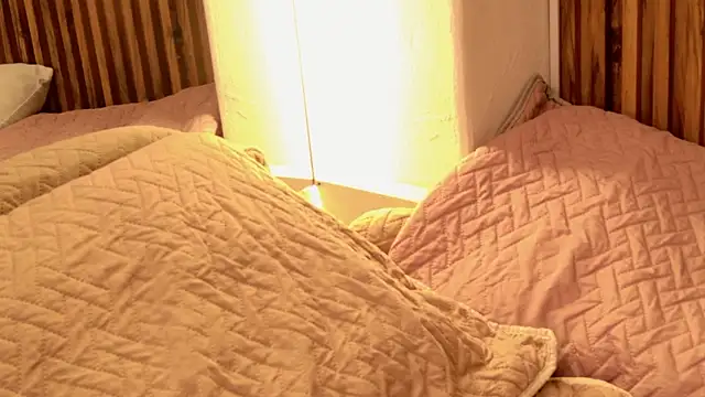 daiana curly online show from 21, 12, 2025