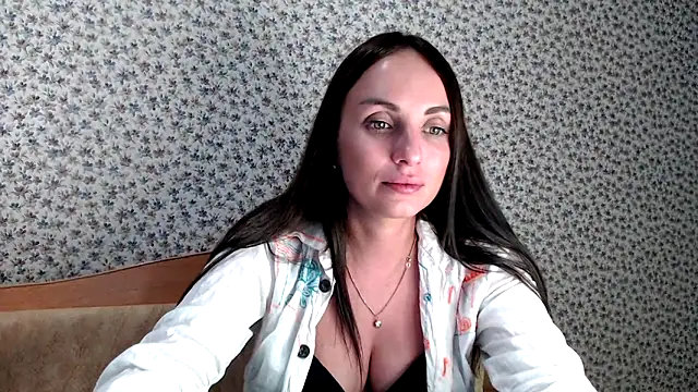 Snapshot of Tinadream20 chatting on 4, 3, 2025 Tinadream20 online show from 4, 3, 2025