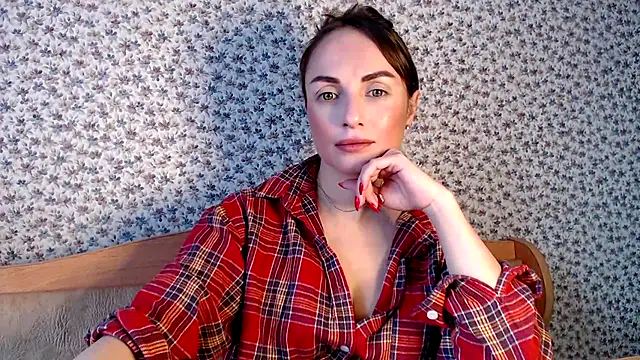 Tinadream20 online show from 9, 4, 2026