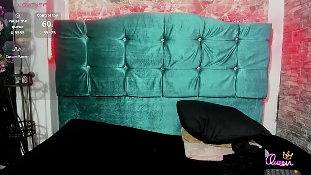 Cloee66 online show from 4, 4, 2026