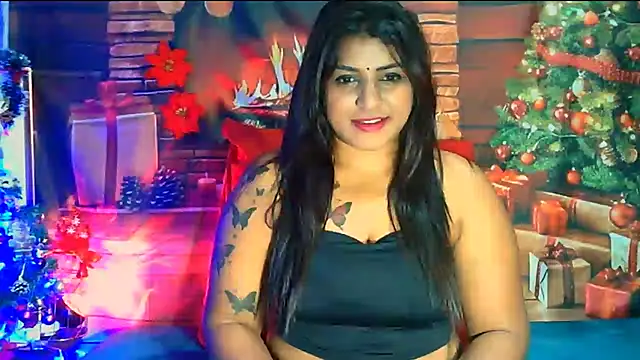 Snapshot of RoyalIndianCreamPuff chatting on 3, 12, 2024 RoyalIndianCreamPuff online show from 3, 12, 2024