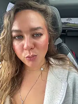 Snapshot of AurorHarris chatting on 18, 6, 2026 AurorHarris online show from 18, 6, 2026