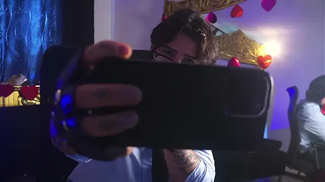 dantecoppolaa  online show from 15, 2, 2025