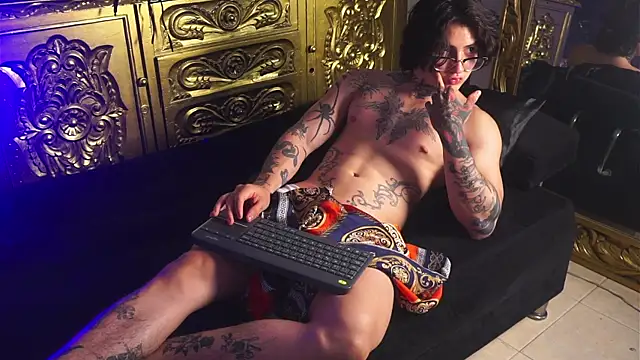 dantecoppolaa  online show from 24, 2, 2025