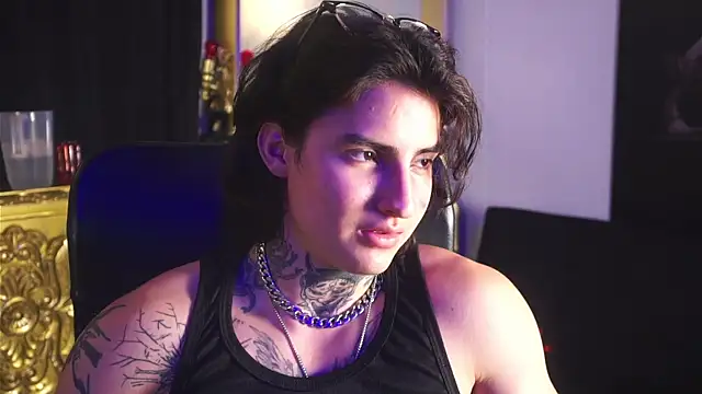 dantecoppolaa  online show from 14, 3, 2025