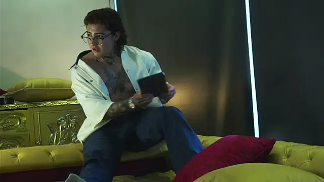 dantecoppolaa  online show from 5, 10, 2025