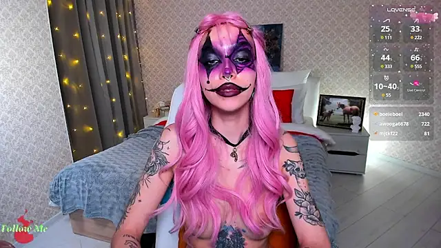 Snapshot of LeylaNoiry chatting on 8, 2, 2025 LeylaNoiry online show from 8, 2, 2025