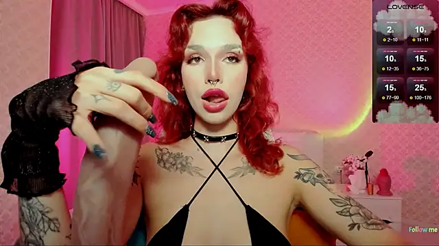 Snapshot of LeylaNoiry chatting on 17, 9, 2025 LeylaNoiry online show from 17, 9, 2025
