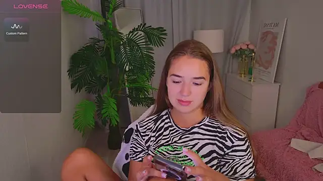 LovelyJessie online show from 21, 6, 2026
