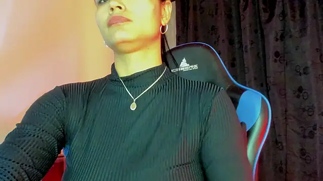 Snapshot of scarlet-kennedy98 chatting on 11, 11, 2025 scarlet-kennedy98 online show from 11, 11, 2025