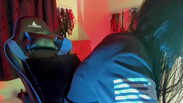 Snapshot of scarlet-kennedy98 chatting on 20, 11, 2025 scarlet-kennedy98 online show from 20, 11, 2025