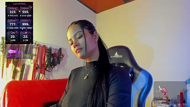 Snapshot of scarlet-kennedy98 chatting on 5, 1, 2026 scarlet-kennedy98 online show from 5, 1, 2026