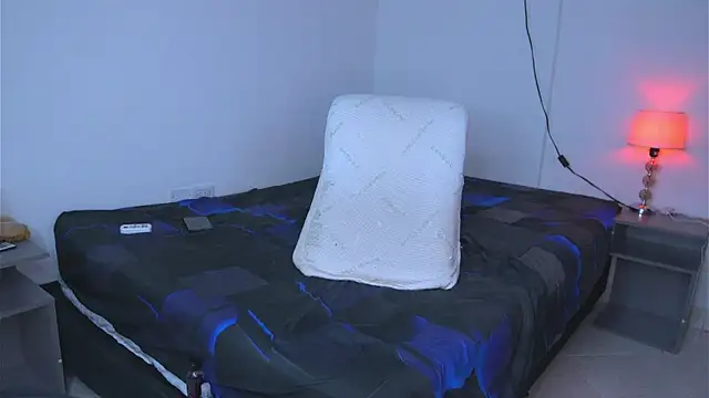 Snapshot of argiee_taylorxs2 chatting on 12, 9, 2025 argiee taylorxs2 online show from 12, 9, 2025