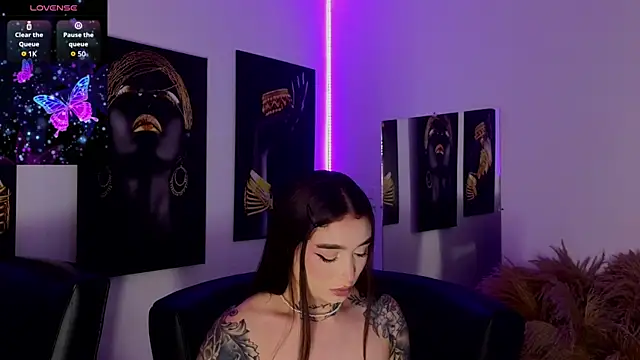 Snapshot of _brenna_hanson chatting on 5, 2, 2026 brenna hanson online show from 5, 2, 2026