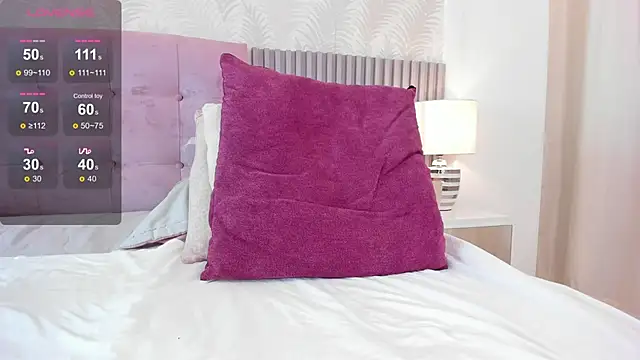 Sally Azmani  online show from 22, 2, 2025