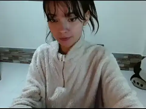 Snapshot of _annie_rosse chatting on 19, 12, 2024  annie rosse online show from 19, 12, 2024