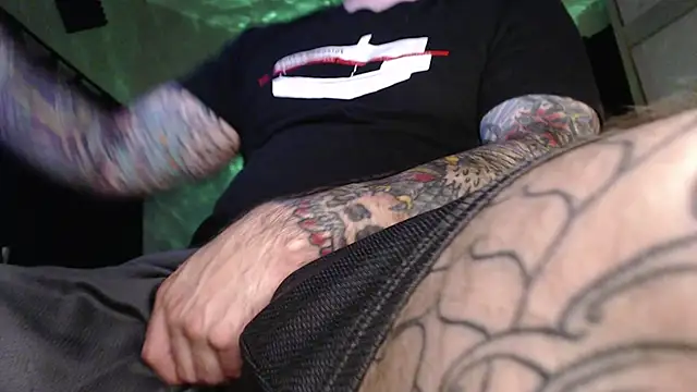 Snapshot of zedizded77 chatting on 5, 1, 2025 zedizded77 online show from 5, 1, 2025