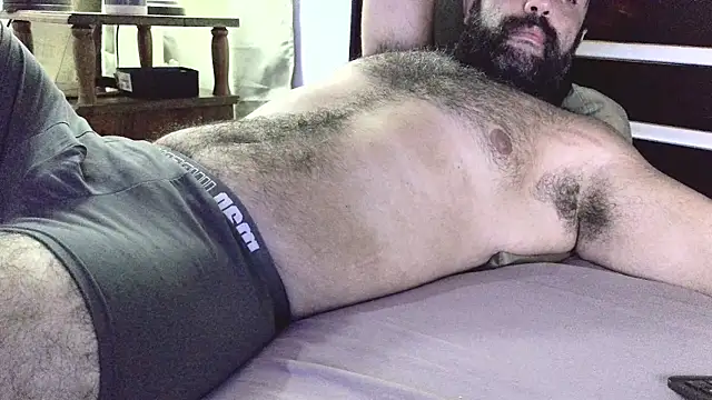 machoathome online show from 17, 2, 2025