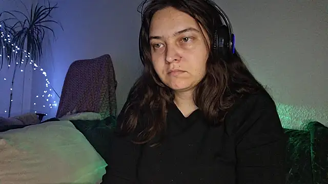 Cyndee Winter online show from 29, 11, 2025