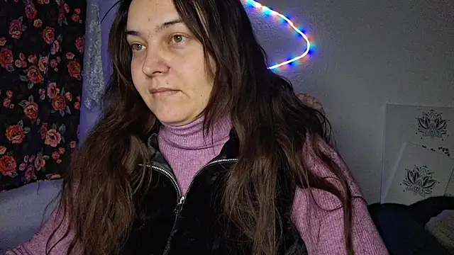 Cyndee Winter online show from 2, 2, 2026