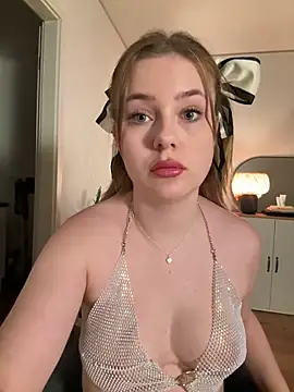 MaribelRiver online show from 29, 9, 2025