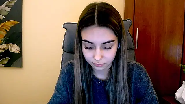 Lili magic online show from 2, 2, 2025