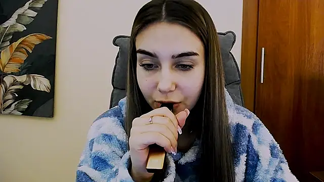 Lili magic online show from 12, 3, 2025