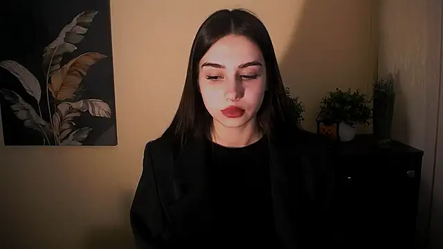 Lili magic online show from 31, 10, 2025