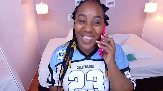 kiara evanss online show from 27, 9, 2025