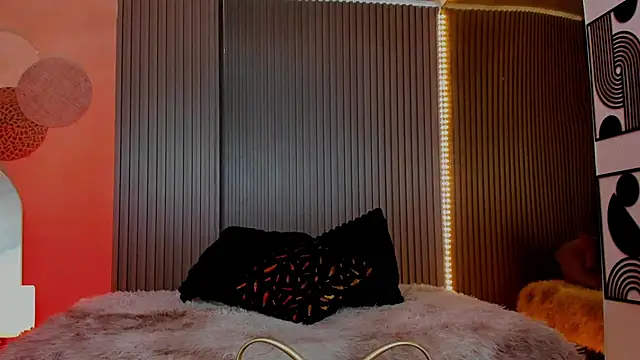 Snapshot of HalaanaTendeer chatting on 29, 11, 2025 HalaanaTendeer online show from 29, 11, 2025