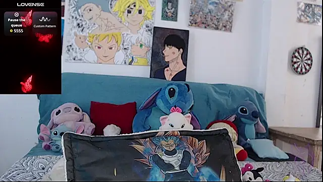 kitty22  online show from 6, 10, 2025