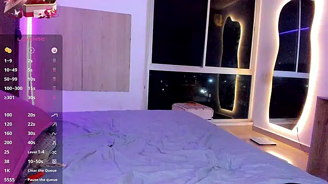 AbrilStivenson  online show from 26, 1, 2025