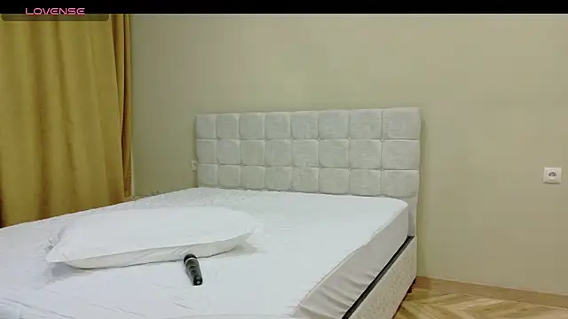 Snapshot of Linajill chatting on 1, 2, 2026 Linajill online show from 1, 2, 2026