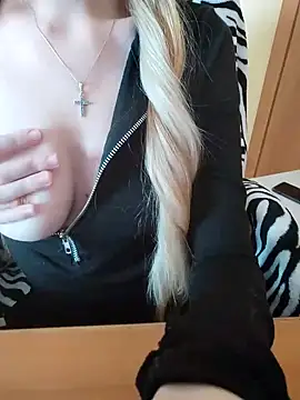 Elza kom online show from 2, 3, 2025