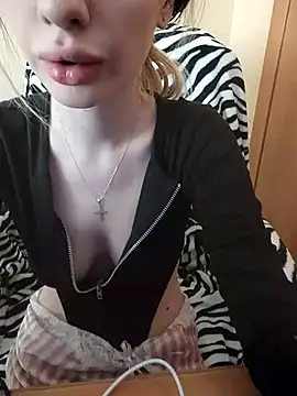 Elza kom online show from 15, 3, 2025