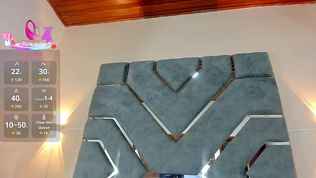 LucciaPorter online show from 8, 1, 2026