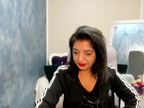 Snapshot of CrazyCorina chatting on 22, 10, 2025 CrazyCorina online show from 22, 10, 2025