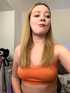 Snapshot of Radiants_two chatting on 5, 12, 2024 Radiants two online show from 5, 12, 2024