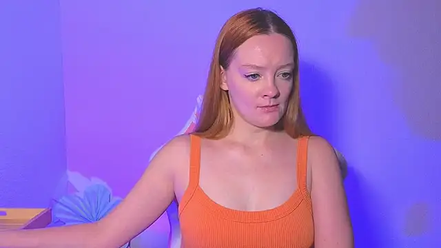 Snapshot of Radiants_two chatting on 11, 10, 2025 Radiants two online show from 11, 10, 2025