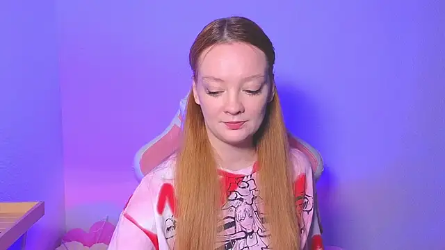 Snapshot of Radiants_two chatting on 13, 10, 2025 Radiants two online show from 13, 10, 2025