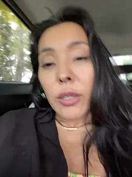 Snapshot of IzanamiTime chatting on 14, 1, 2025 IzanamiTime online show from 14, 1, 2025