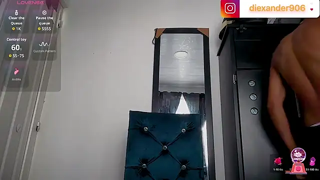 sexy blacks  online show from 11, 4, 2026