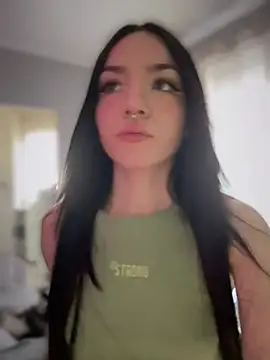 Snapshot of ShannonShanny chatting on 18, 3, 2025 ShannonShanny online show from 18, 3, 2025