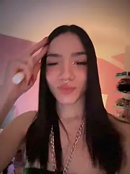 Snapshot of ShannonShanny chatting on 2, 11, 2025 ShannonShanny online show from 2, 11, 2025